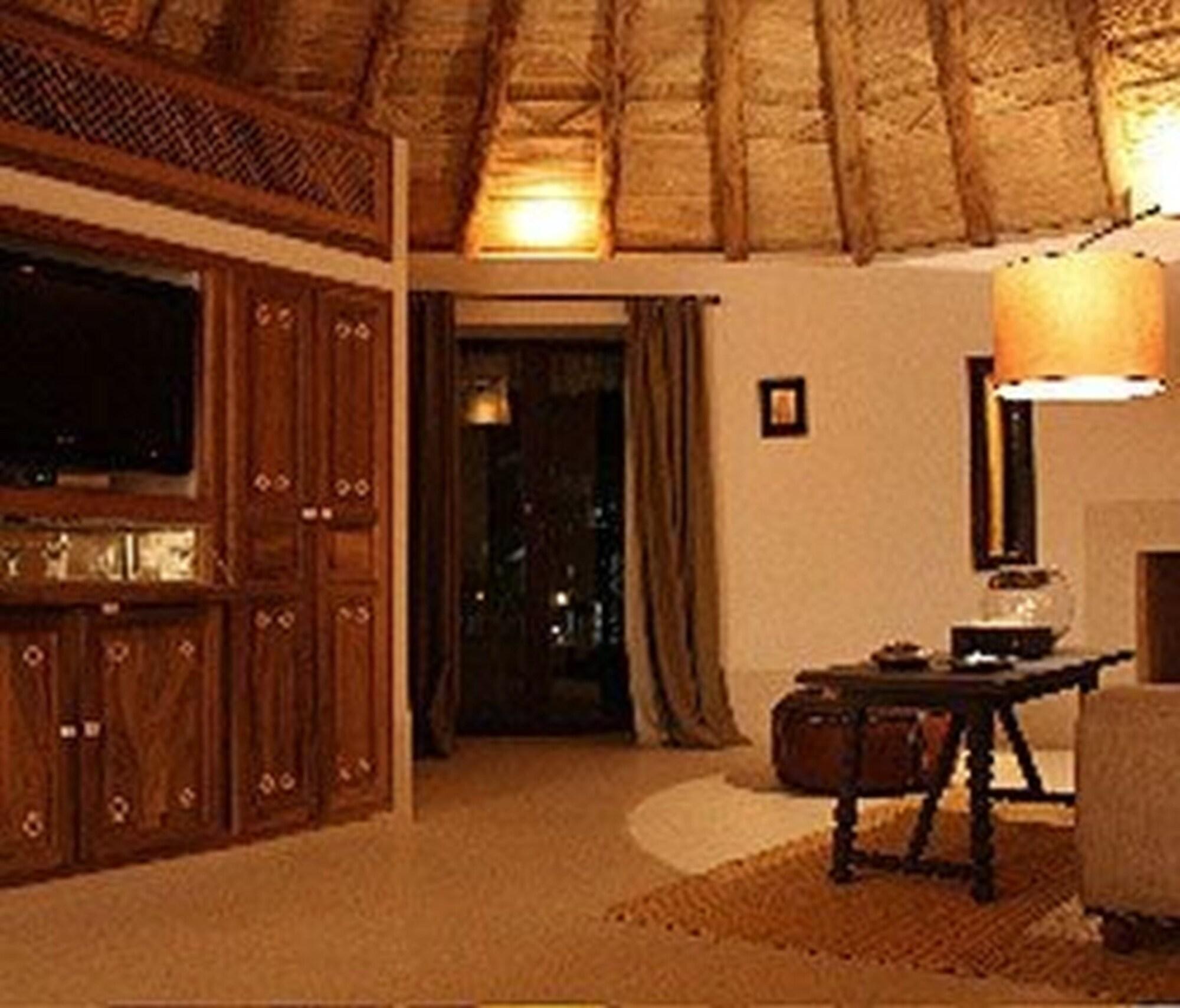 Hotel Les Cinq Djellabas Douar Caïd Layadi Buitenkant foto