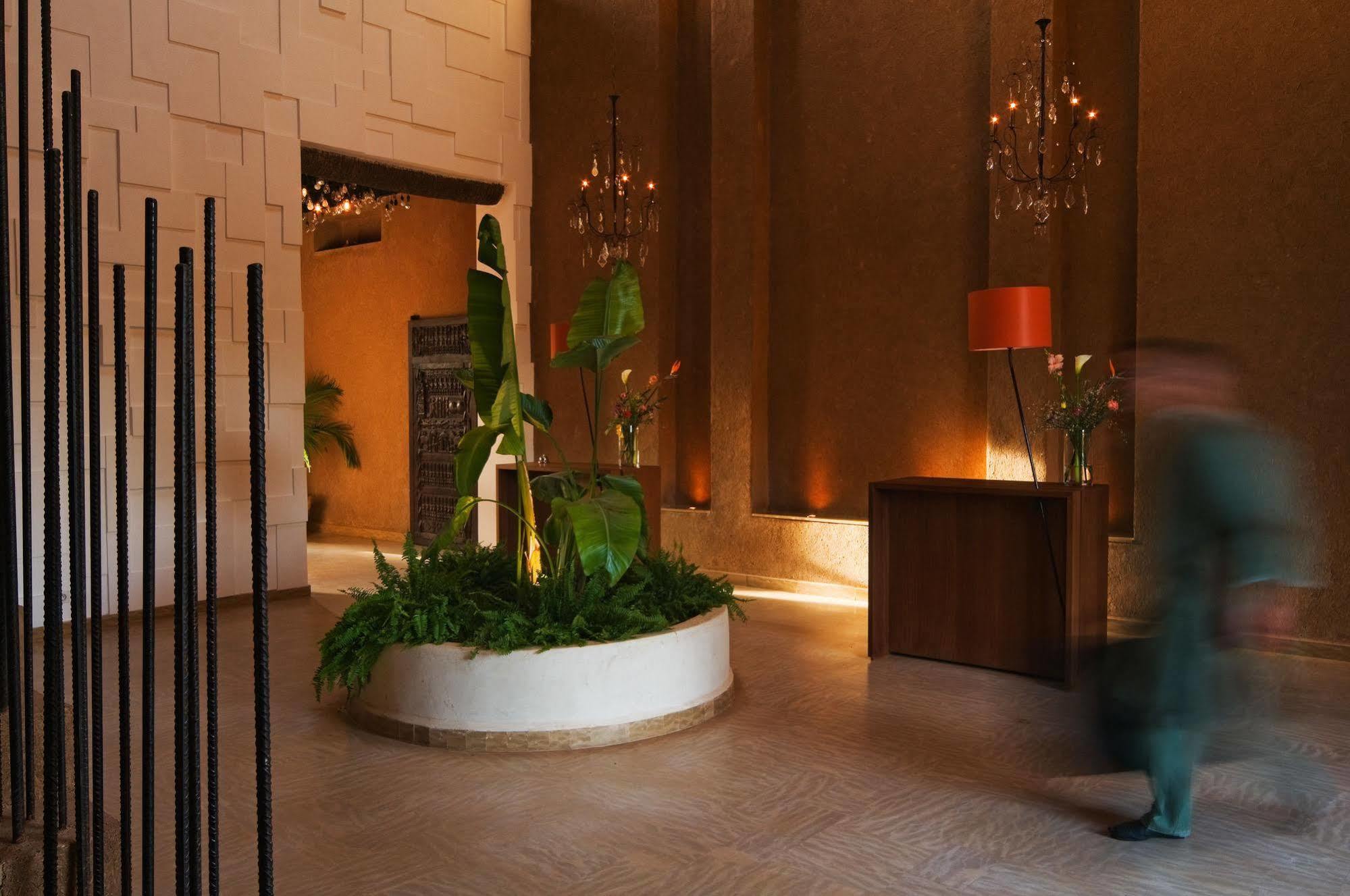 Hotel Les Cinq Djellabas Douar Caïd Layadi Buitenkant foto
